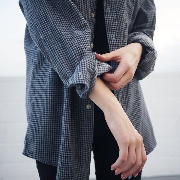 Brandy Melville Tops - {brandy melville} blue oversized flannel